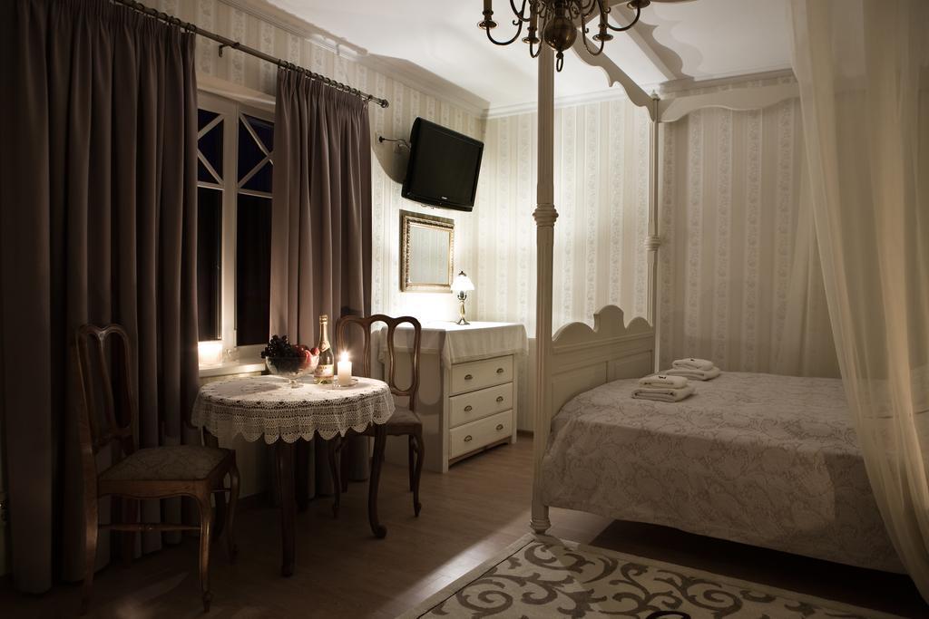 Posti Hostel Kärdla Екстериор снимка