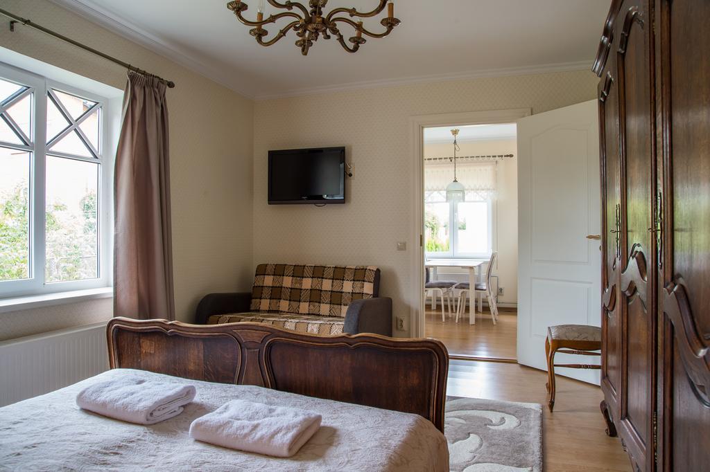 Posti Hostel Kärdla Екстериор снимка