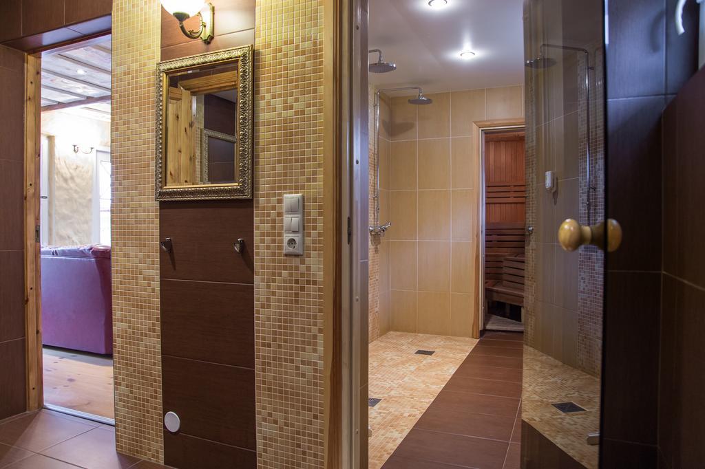Posti Hostel Kärdla Екстериор снимка