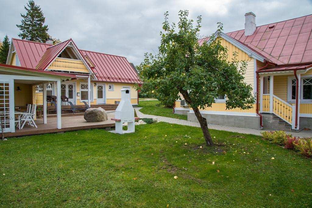 Posti Hostel Kärdla Екстериор снимка