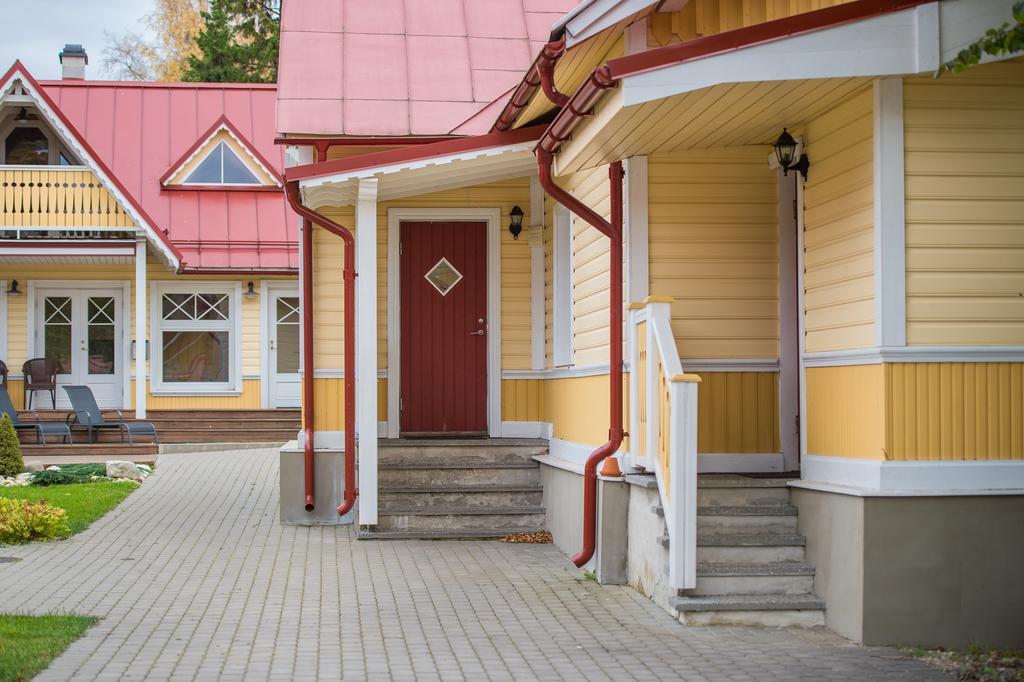 Posti Hostel Kärdla Екстериор снимка